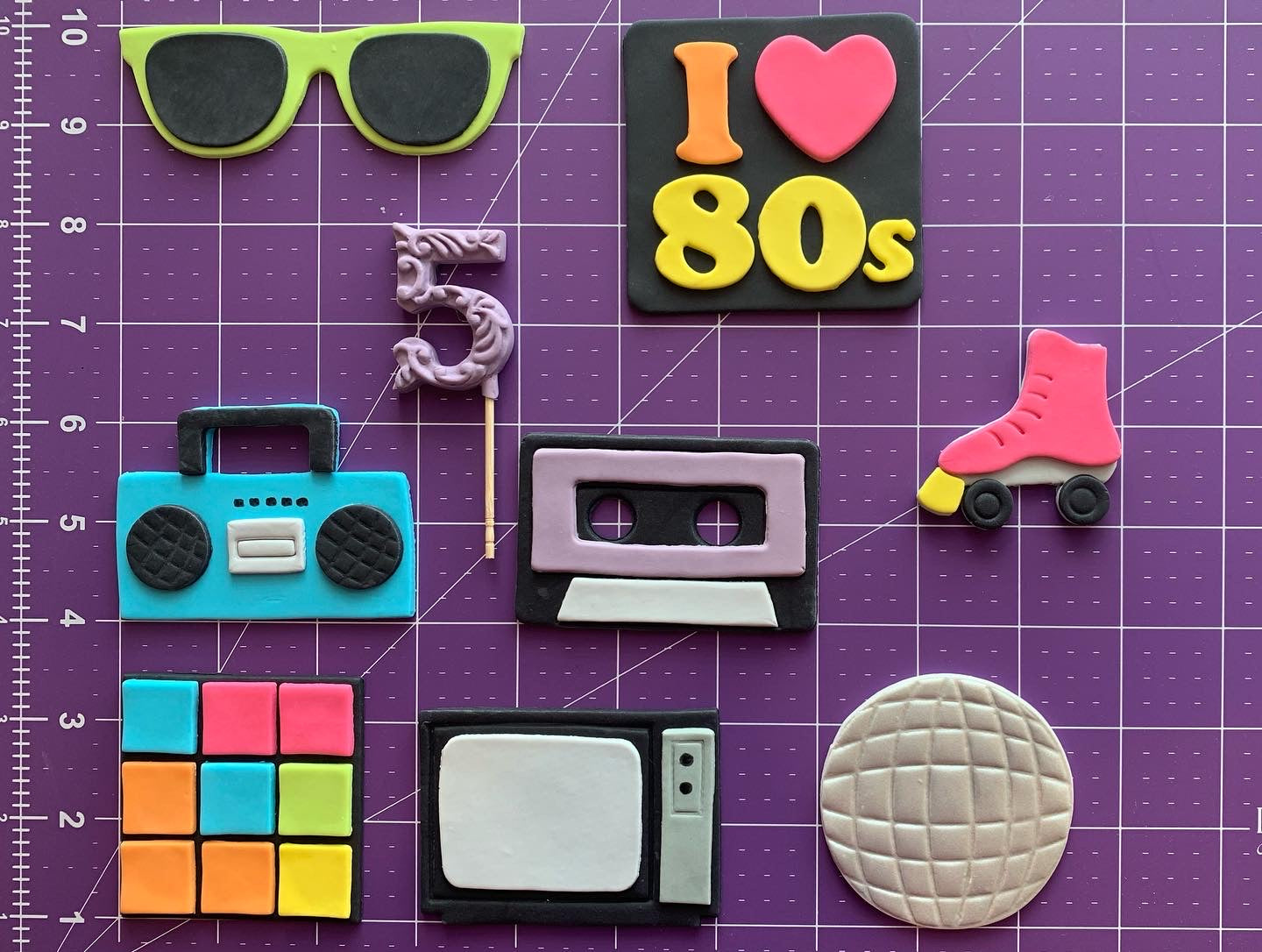 80s / 90s Throwback Cake Toppers